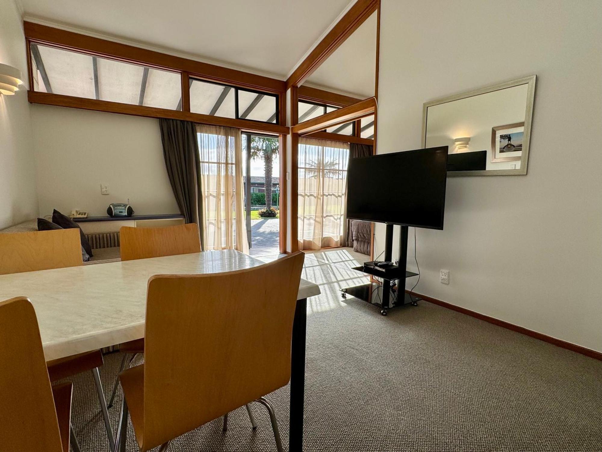Teal Motor Lodge Gisborne Bagian luar foto
